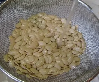 Rinse pumpkin seeds