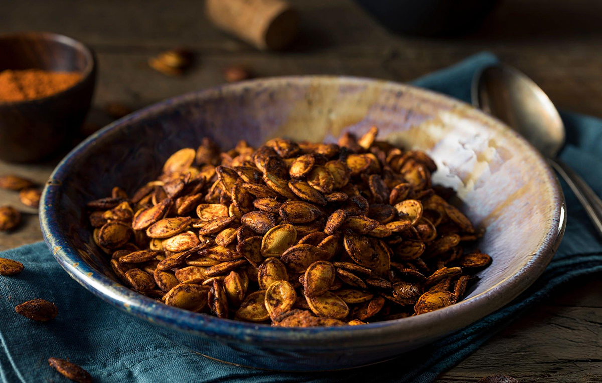 HOW TO ROAST PUMPKIN SEDS (FEATURED)