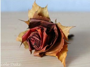 DIY Fall Leaf Roses Decoration Tutorial