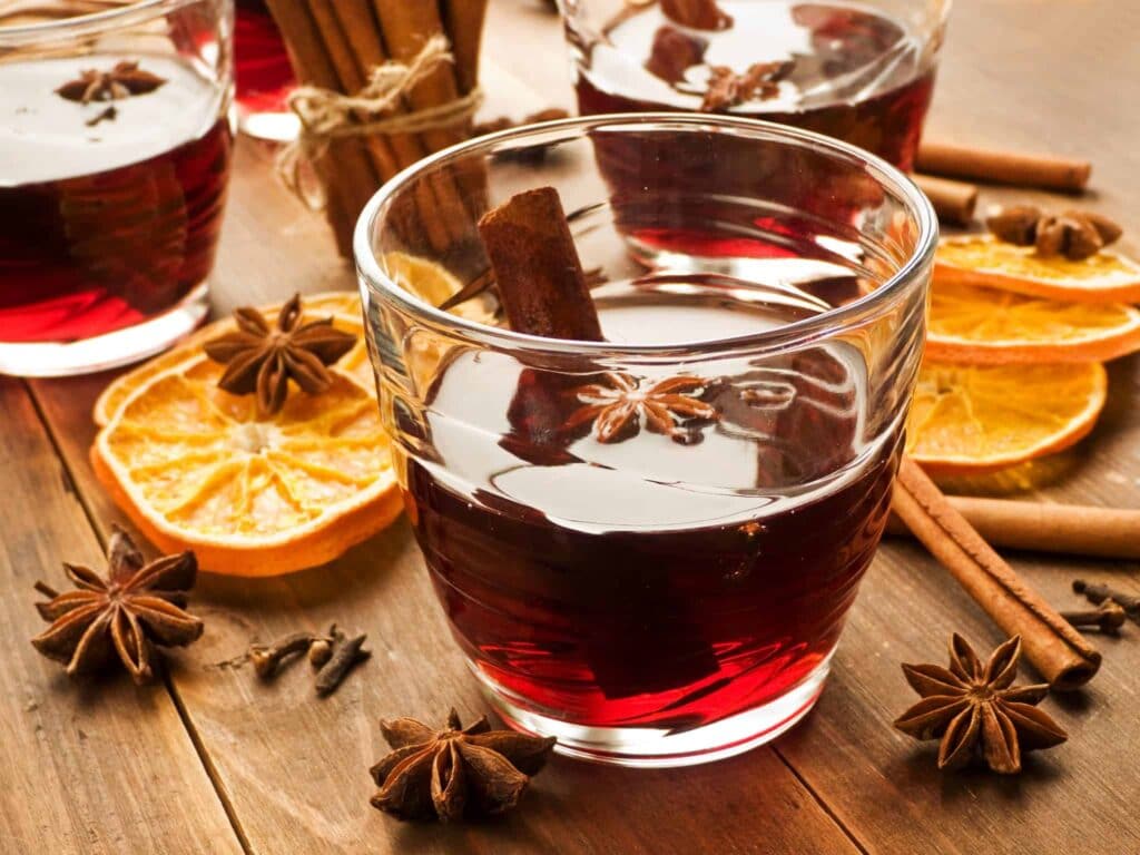 Hot Mulled Wine with Oranges