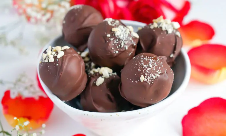 Valentine's Day Chocolate Truffles