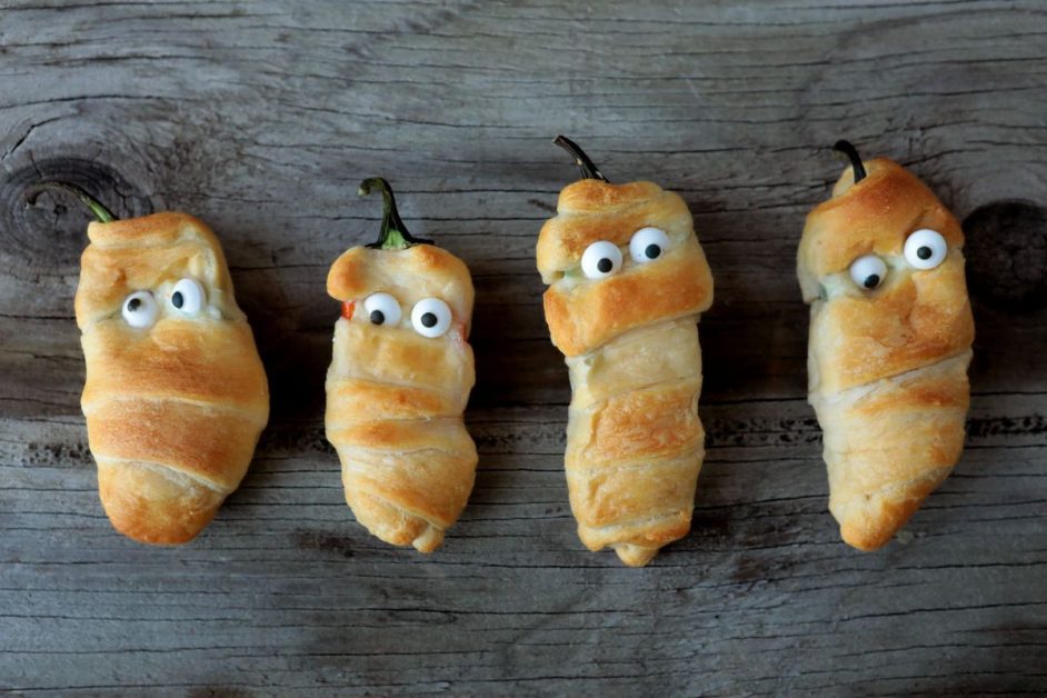 Halloween Jalapeno Popper Mummies