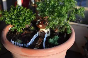 DIY planter fairy houses