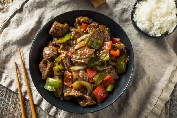 pepper steak with green and red peppers