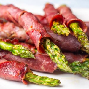 asparagus rolled in beef